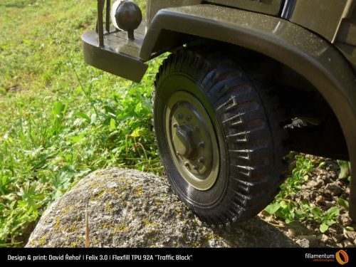 Fillamentum Flexfill TPU 98A Traffic Black nyomtatószál, fekete